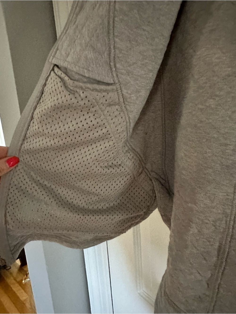 Patagonia Light Gray Quilted Full-Zip Hoodie - Picture 7 of 7